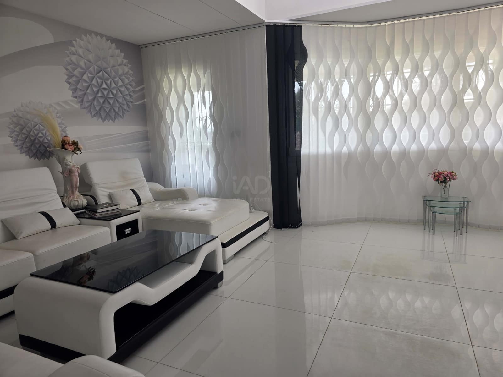 6 slaapkamer Villa te koop in Lerid stad - € 890.000 (Ref: 9987604)