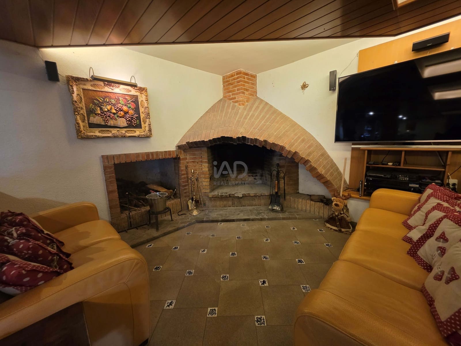 6 slaapkamer Villa te koop in Lerid stad - € 890.000 (Ref: 9987604)