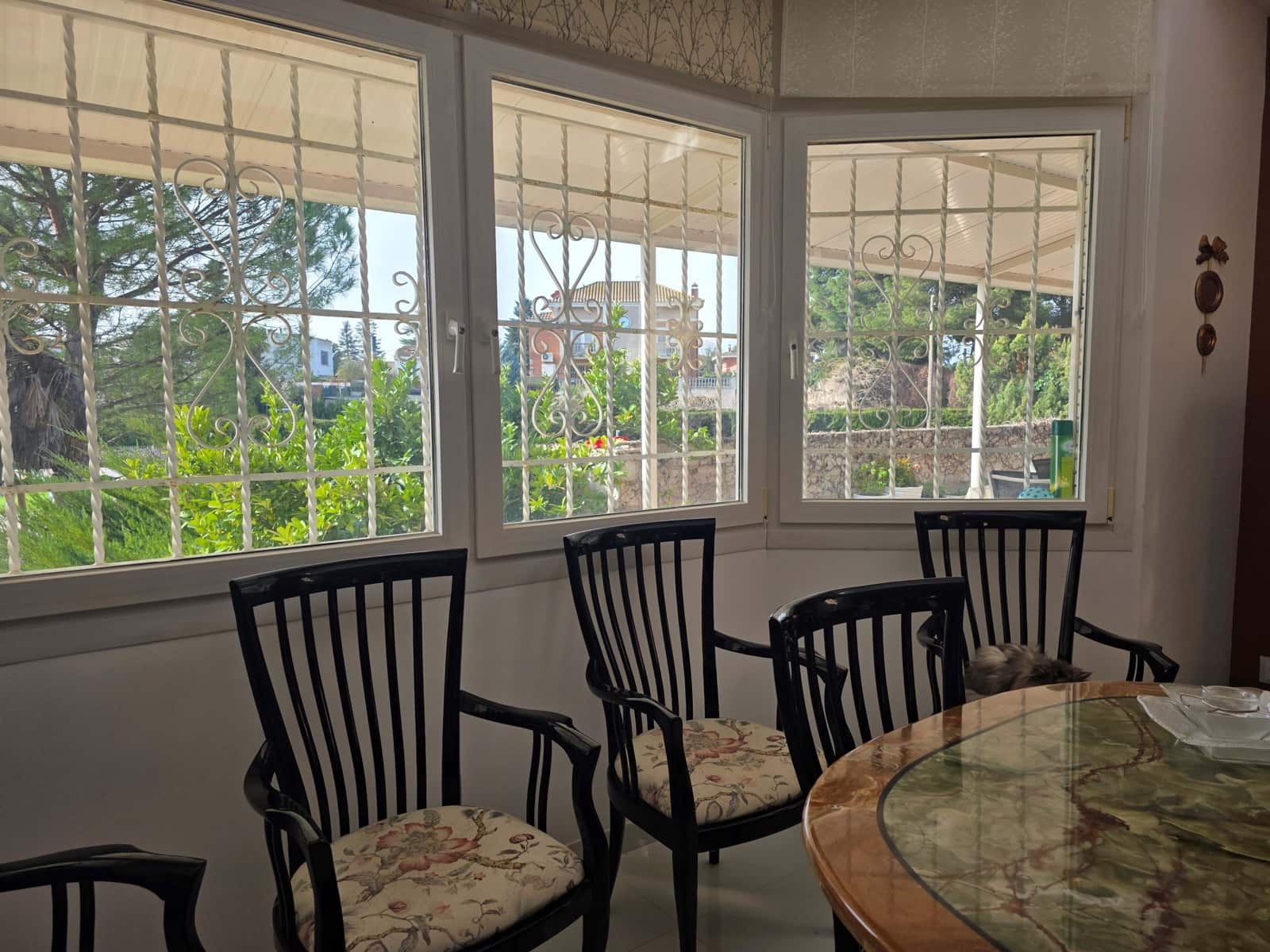 6 slaapkamer Villa te koop in Lerid stad - € 890.000 (Ref: 9987604)