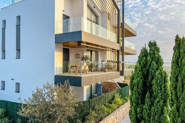 2 soverom Leilighet til salgs i Alicante by med svømmebasseng garasje - € 379 900 (Ref: 9987605)