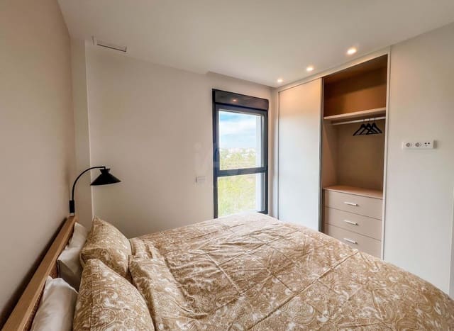 2 soverom Leilighet til salgs i Alicante by med svømmebasseng garasje - € 379 900 (Ref: 9987605)