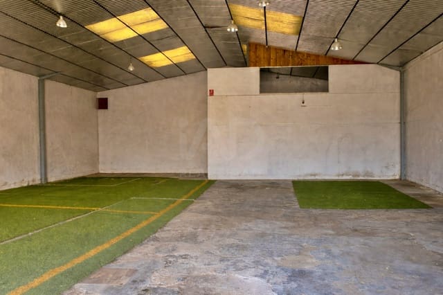 Erhverv til salg i Bonavista, Tarragona by - € 185.000 (Ref: 9987609)