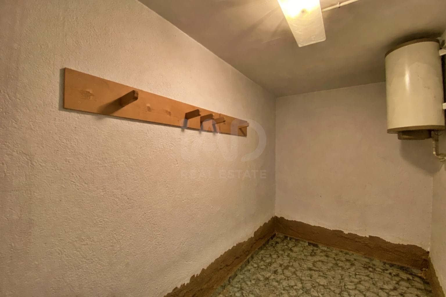 Kommersiell till salu i Tarragona stad - 185 000 € (Ref: 9987609)