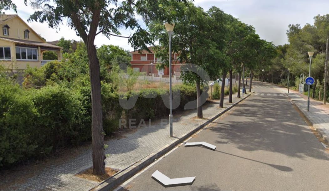 Terreno Não Urbanizado para venda em Barcelona cidade - 430 000 € (Ref: 9987614)