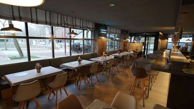 Gewerbe zu verkaufen in Valladolid Stadt - 427.000 € (Ref: 9987616)
