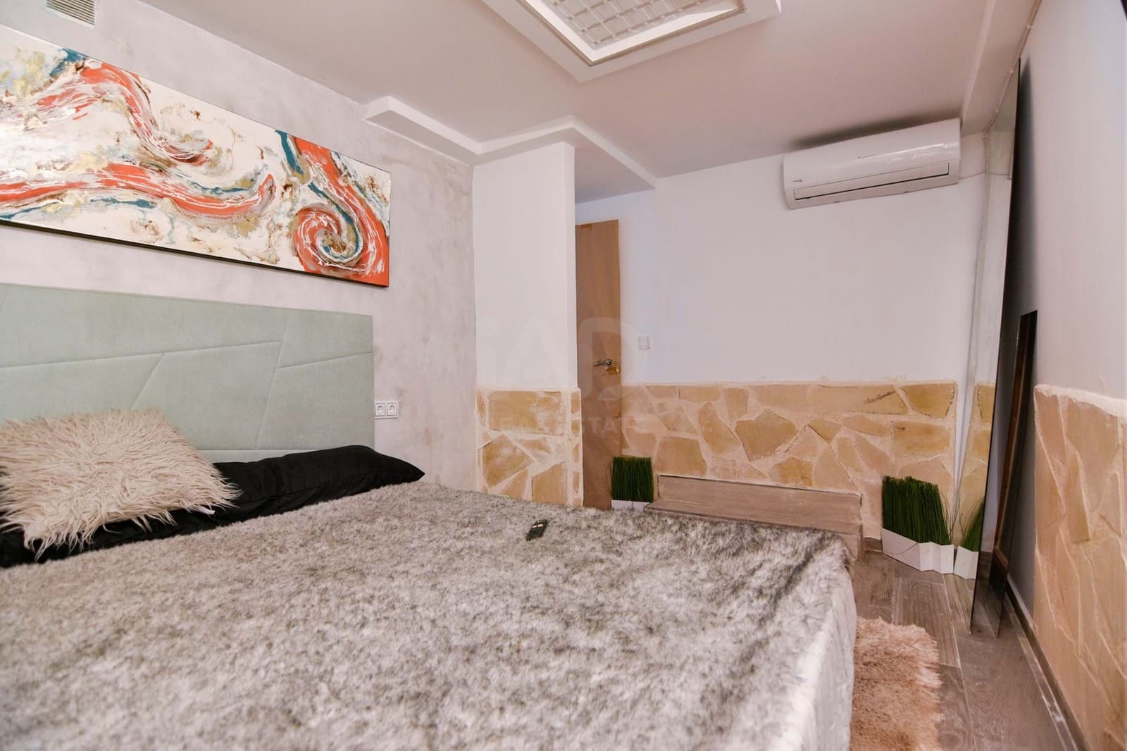 Local Comercial de 6 habitaciones en Ibiza / Eivissa ciudad en venta - 1.200.000 € (Ref: 9987621)