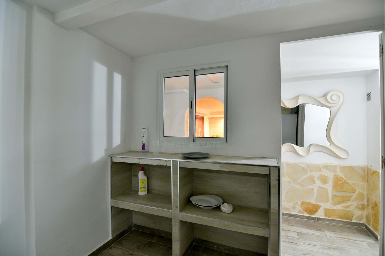 Local Comercial de 6 habitaciones en Ibiza / Eivissa ciudad en venta - 1.200.000 € (Ref: 9987621)