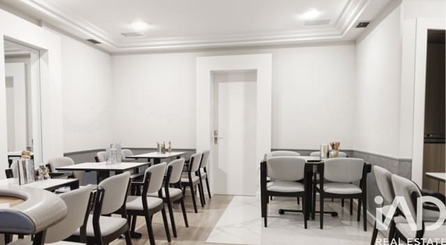 Erhverv til salg i Irun - € 220.000 (Ref: 9987625)