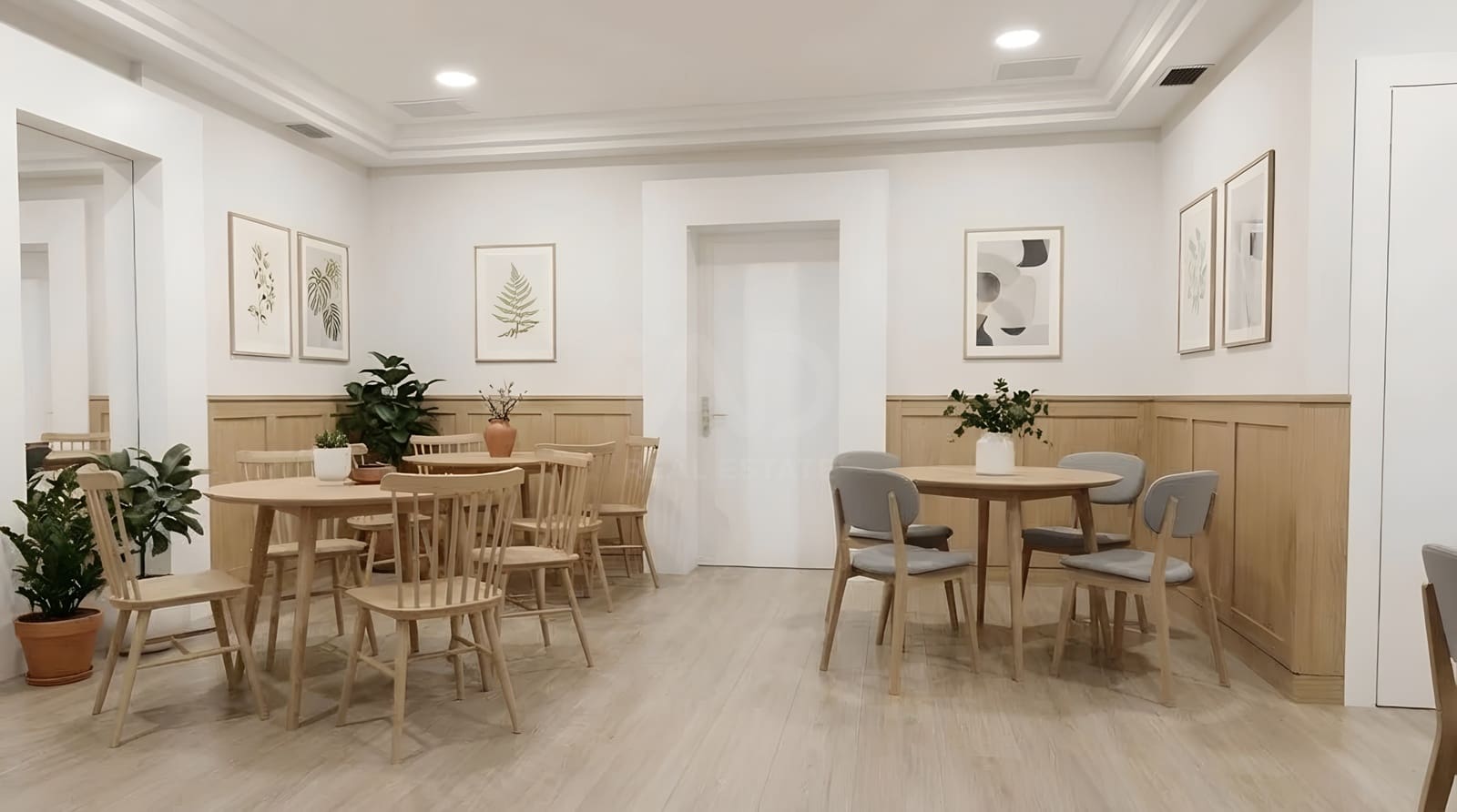 Erhverv til salg i Irun - € 220.000 (Ref: 9987625)