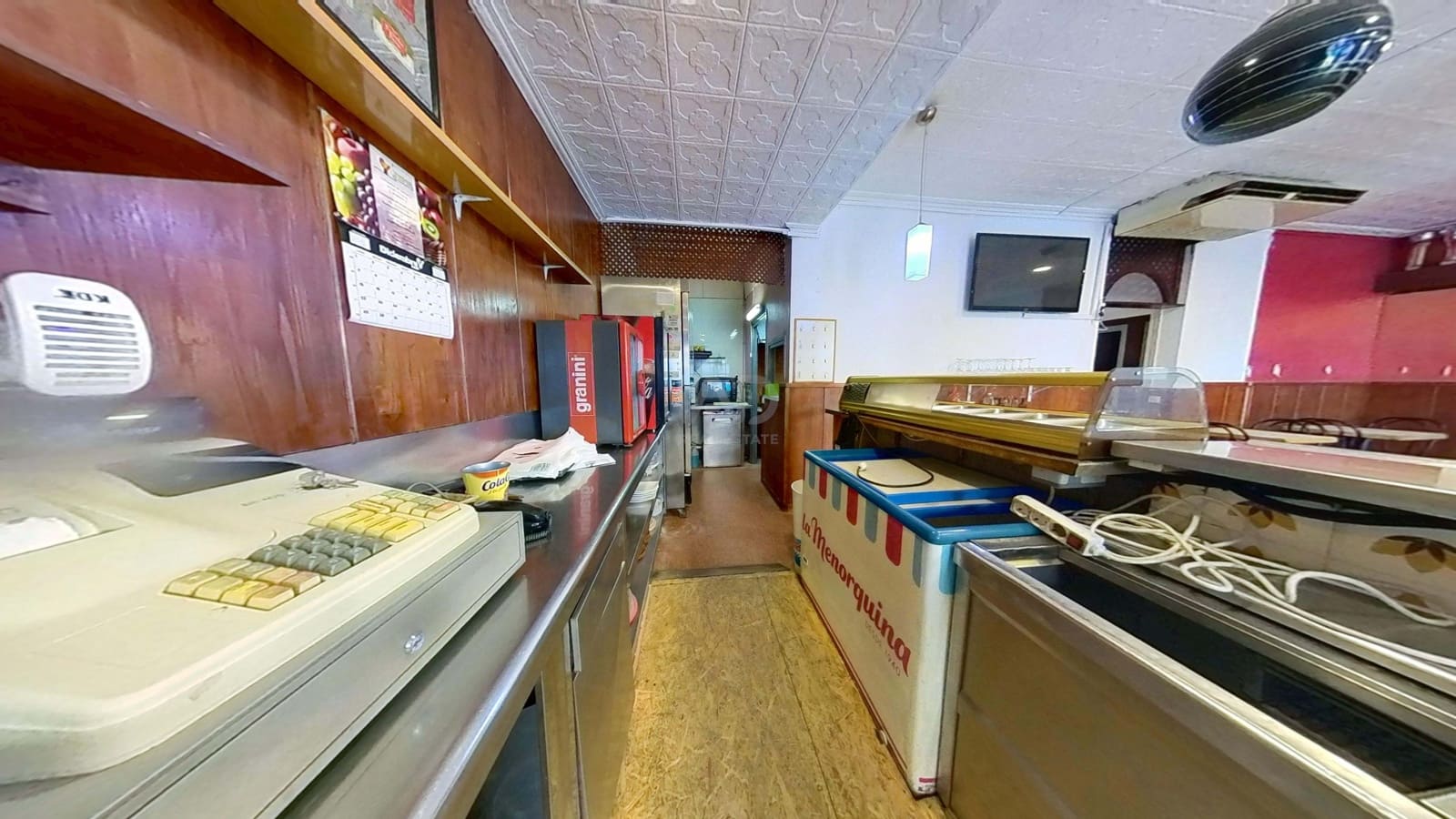 Commercieel te koop in Barcelona stad - € 207.260 (Ref: 9987628)