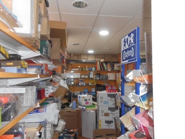 Comercial para venda em Girona cidade - 340 000 € (Ref: 9987630)