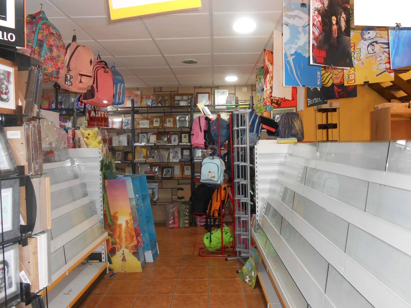 Commercial for sale in Girona city - € 340,000 (Ref: 9987630)