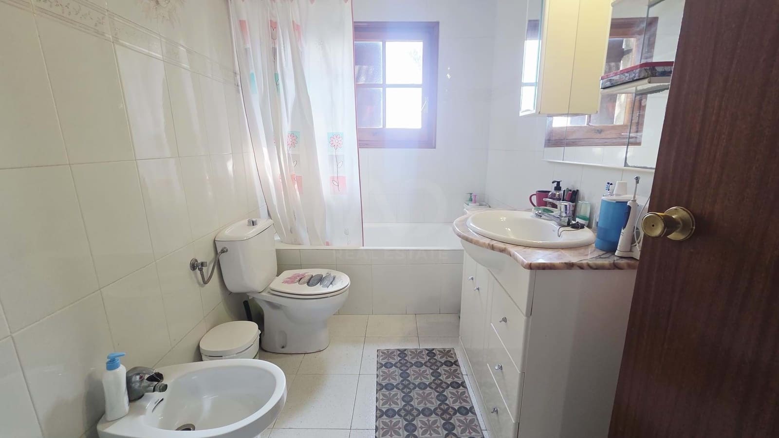 6 sypialnia Willa na sprzedaż w Miasto Tarragona z basenem garażem - 380 000 € (Ref: 9987631)
