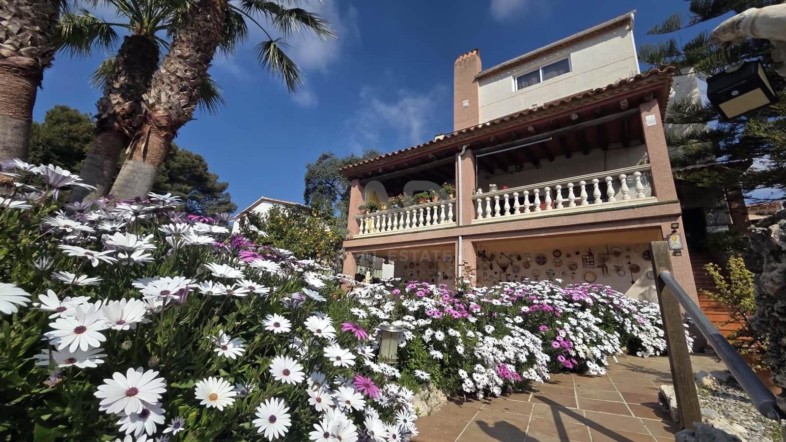 6 sypialnia Willa na sprzedaż w Miasto Tarragona z basenem garażem - 380 000 € (Ref: 9987631)