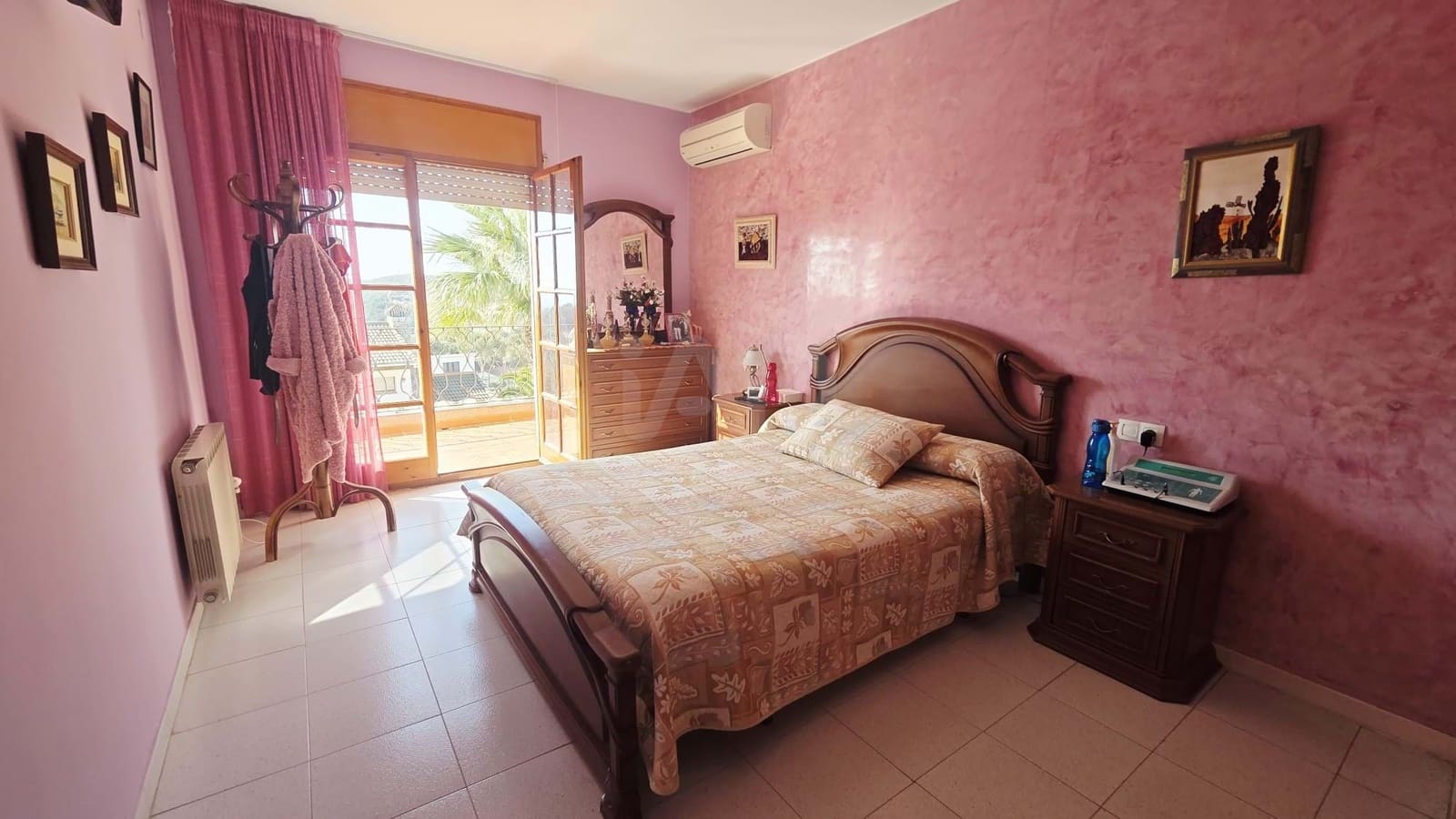 6 sypialnia Willa na sprzedaż w Miasto Tarragona z basenem garażem - 380 000 € (Ref: 9987631)