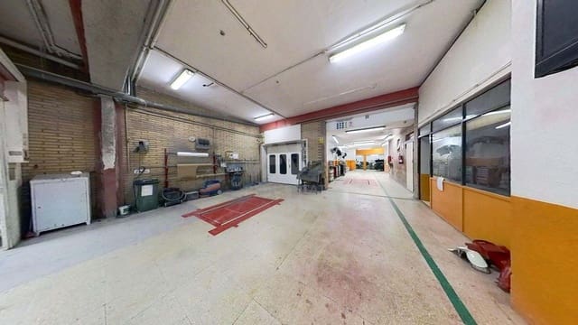 6 quarto Comercial para arrendar em Tarragona cidade - 4 100 € (Ref: 9987632)