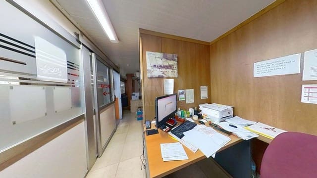 6 quarto Comercial para arrendar em Tarragona cidade - 4 100 € (Ref: 9987632)