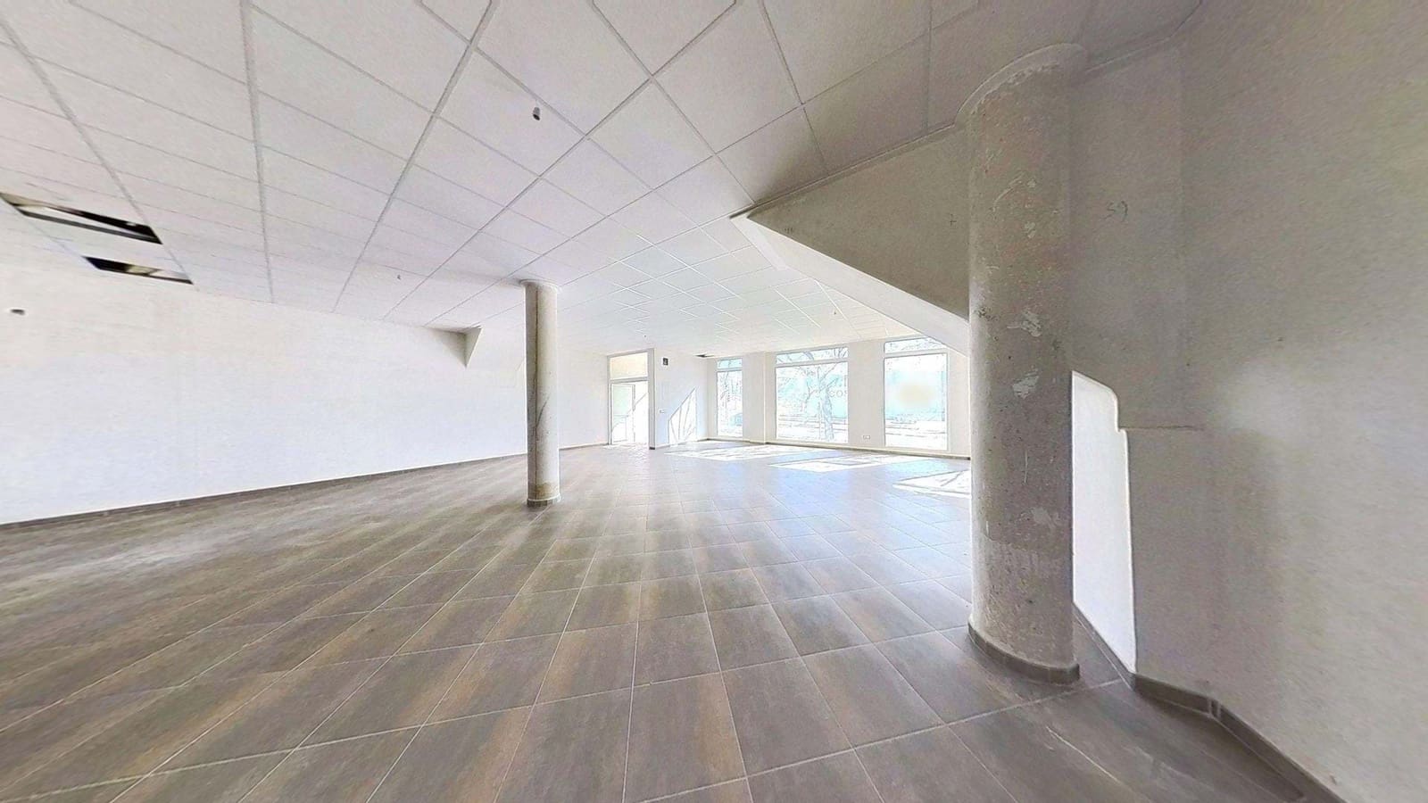 1 soveværelse Erhverv til leje i Alicante by - € 700 (Ref: 9987633)