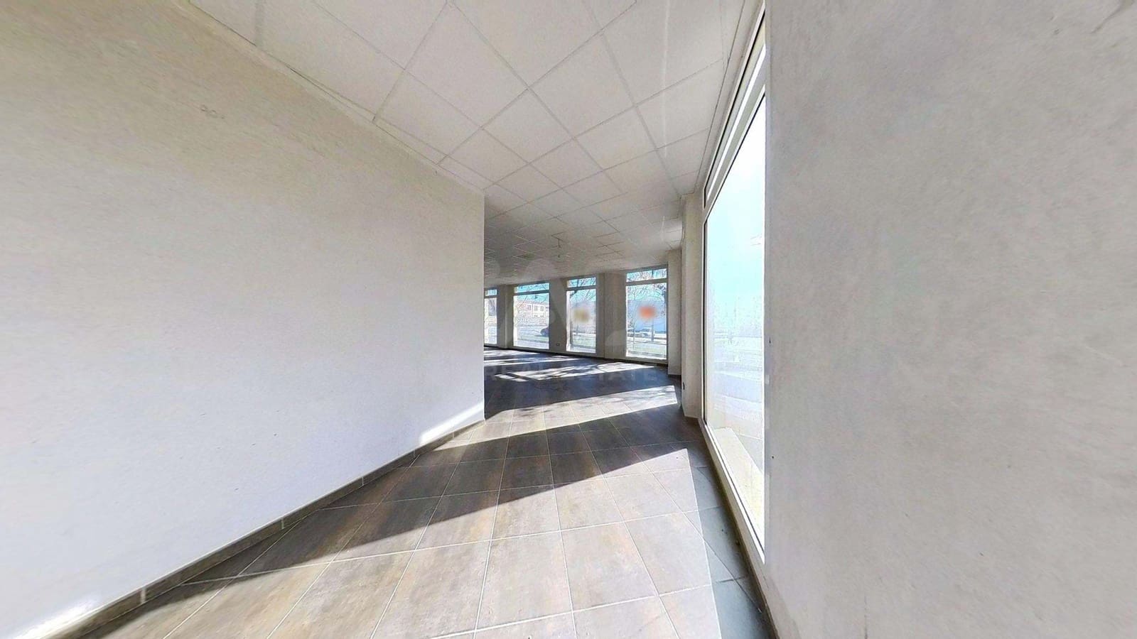 1 soveværelse Erhverv til leje i Alicante by - € 700 (Ref: 9987633)