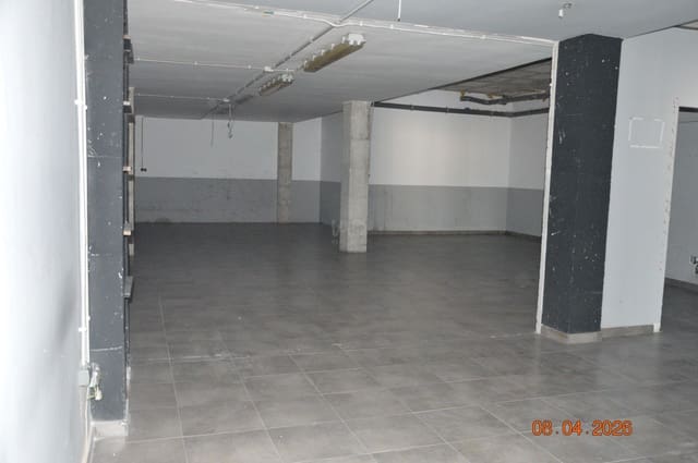 Erhverv til salg i Tarragona by - € 220.000 (Ref: 9987634)