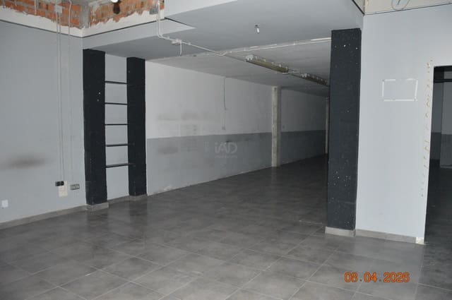 Erhverv til salg i Tarragona by - € 220.000 (Ref: 9987634)