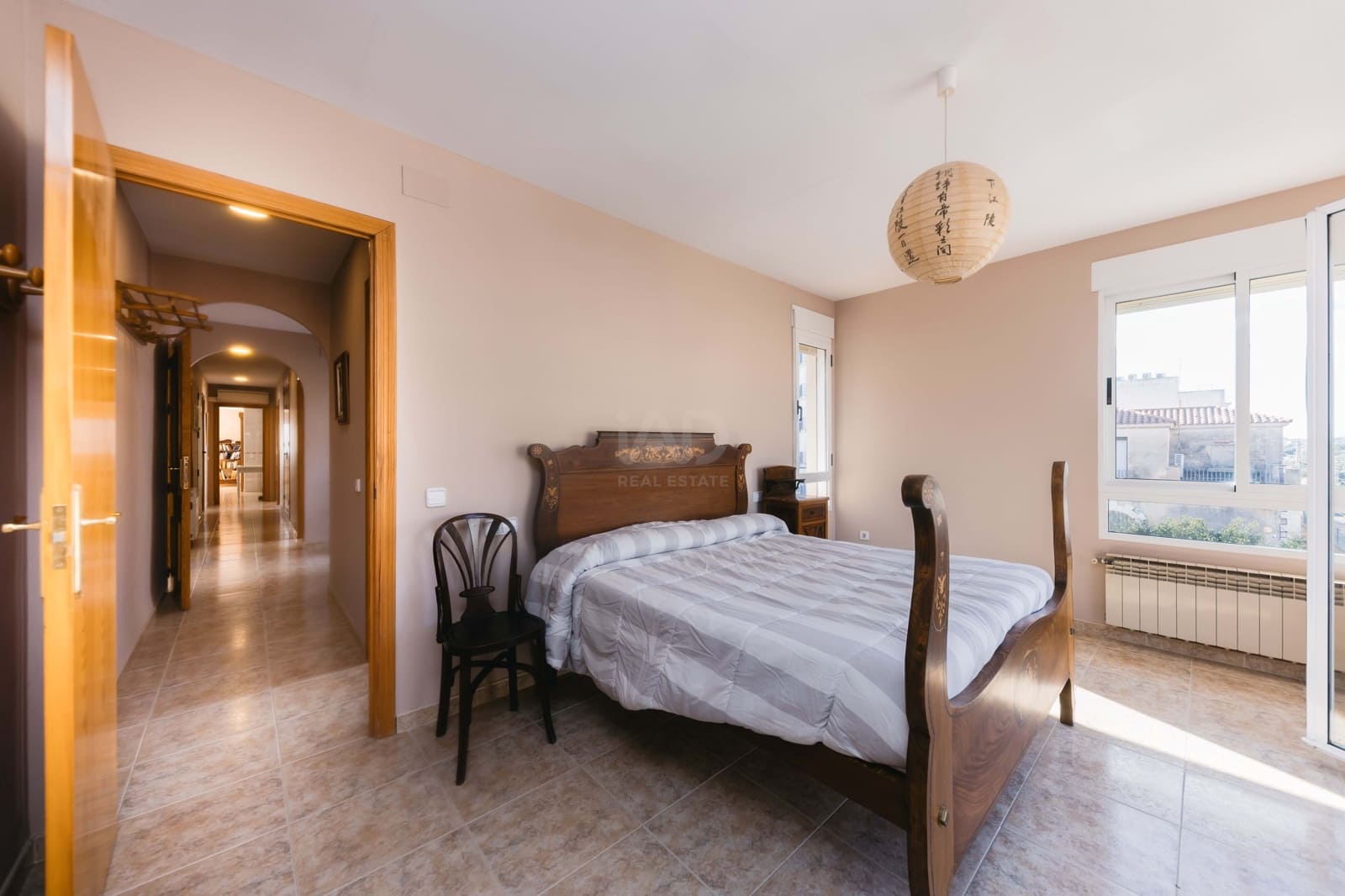 Kommersiell till salu i Tarragona stad med garage - 950 000 € (Ref: 9987635)