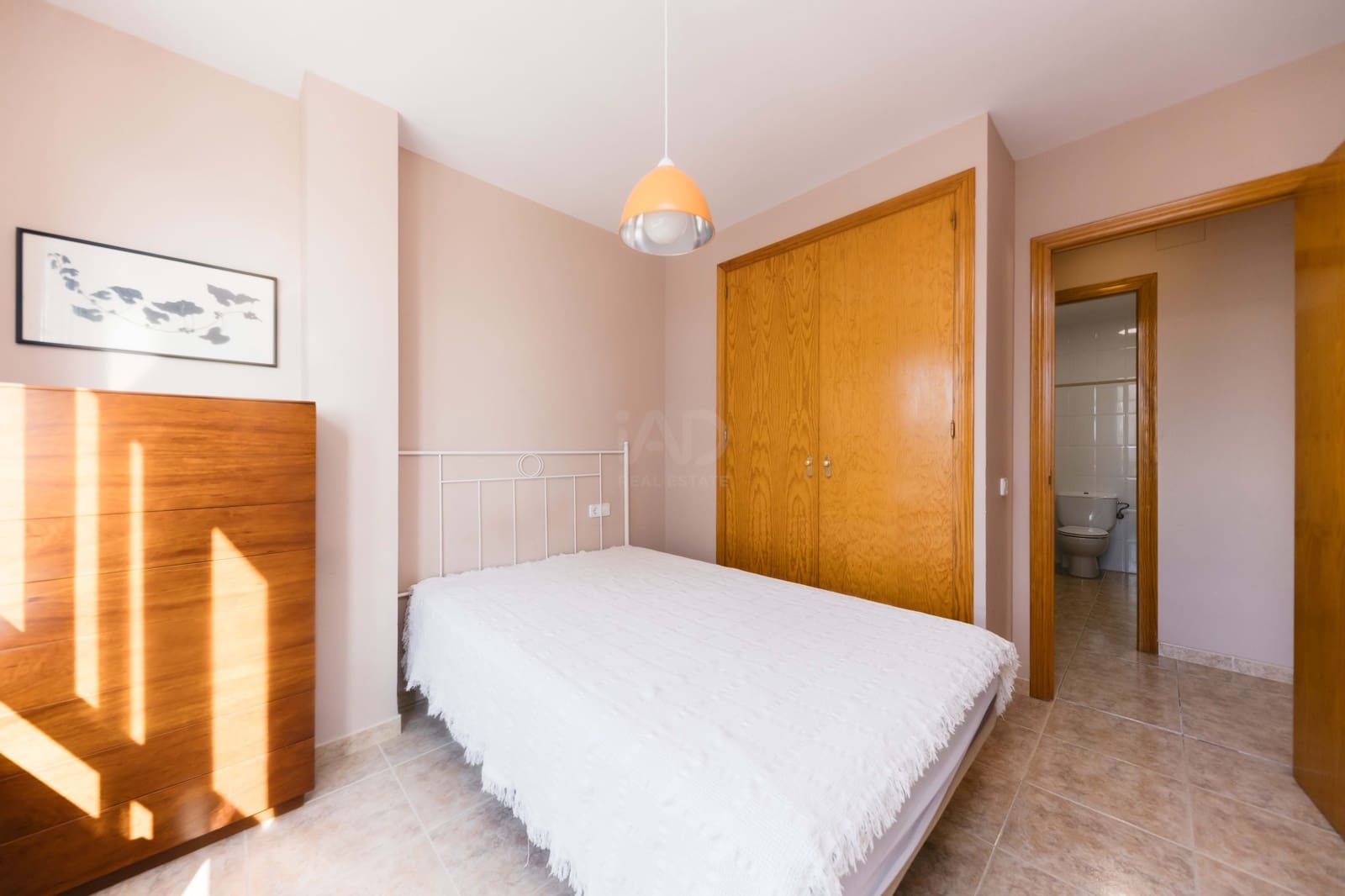Kommersiell till salu i Tarragona stad med garage - 950 000 € (Ref: 9987635)