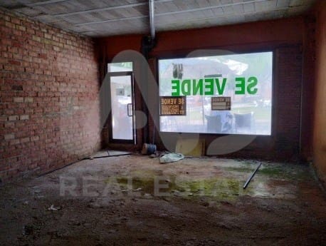 Commercieel te koop in Huelva stad - € 69.000 (Ref: 9987636)