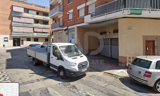 Garage til salg i Barcelona by - € 9.500 (Ref: 9987638)