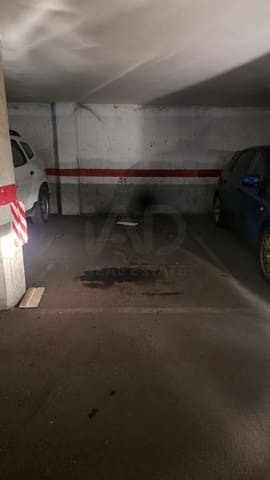 Garage till salu i Barcelona stad - 9 500 € (Ref: 9987638)
