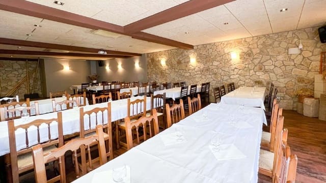 Comercial para venda em Santa Coloma de Queralt - 440 000 € (Ref: 9987640)