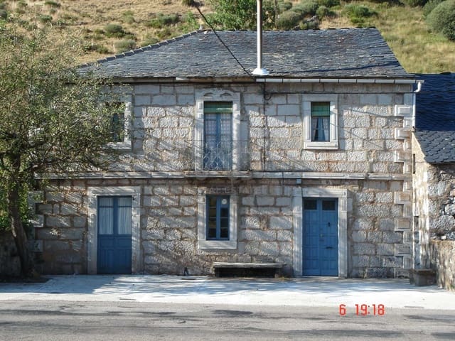 4 sypialnia Willa na sprzedaż w Miasto León - 115 000 € (Ref: 9987641)