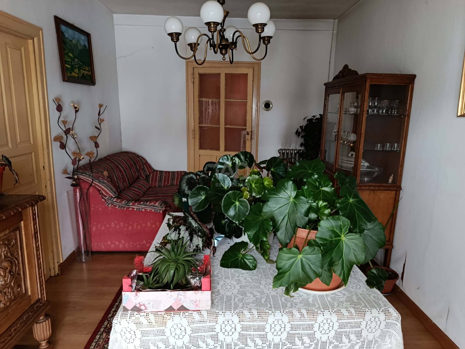 4 sovrum Villa till salu i Leon stad - 115 000 € (Ref: 9987641)