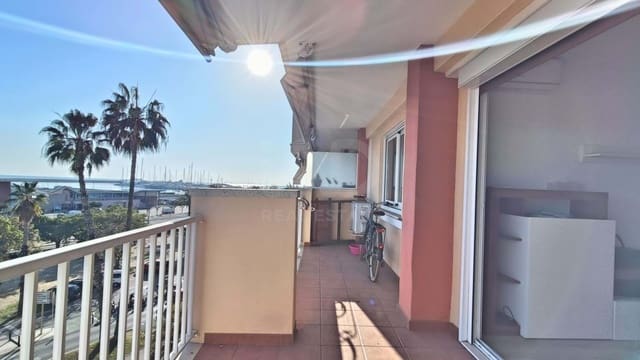 4 bedroom Apartment for sale in Vilanova i la Geltrú - € 535,000 (Ref: 9987642)