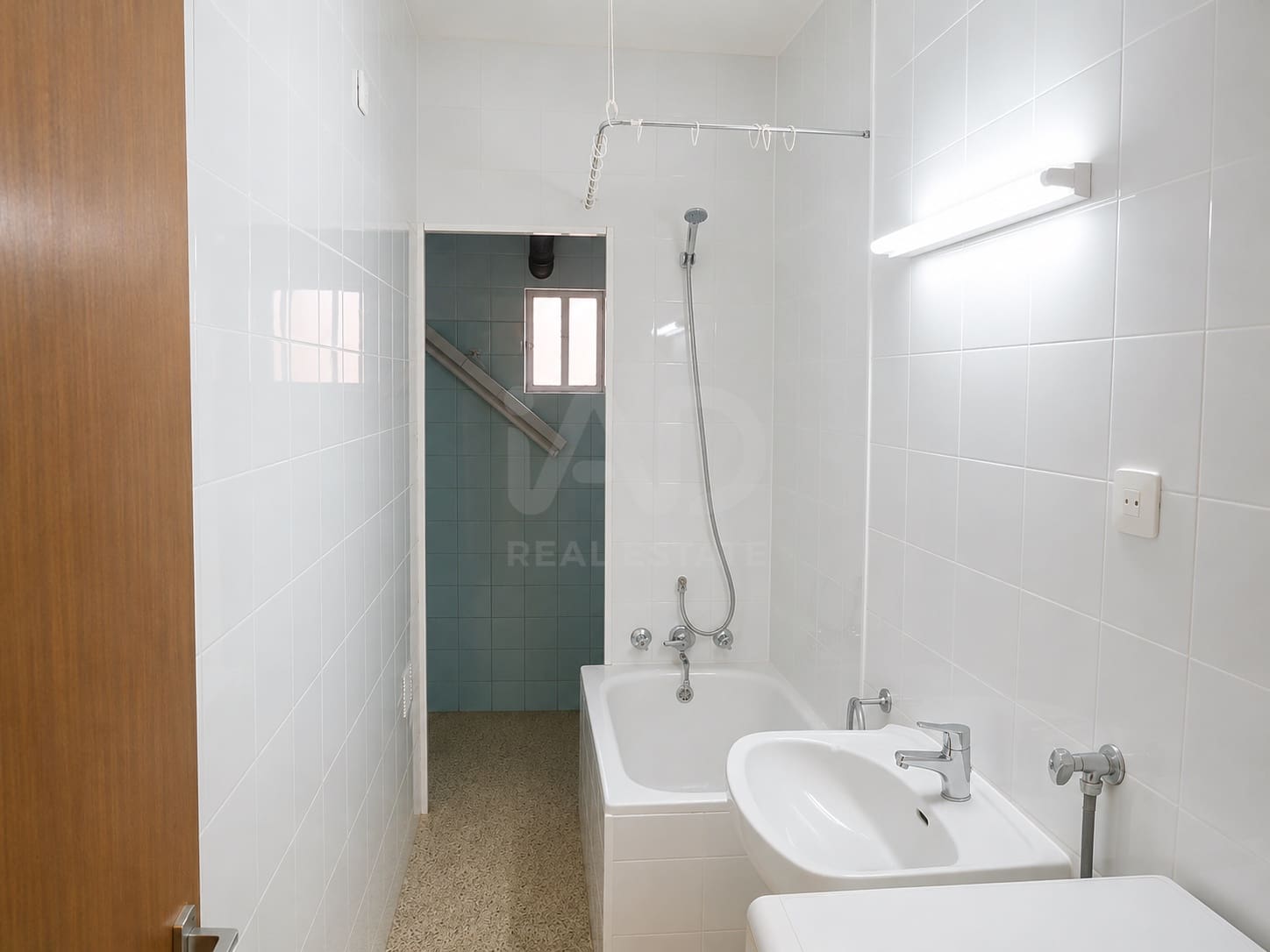 2 makuuhuone Kaupallinen myytävänä paikassa Barcelona kaupunki - 165 000 € (Ref: 9987643)