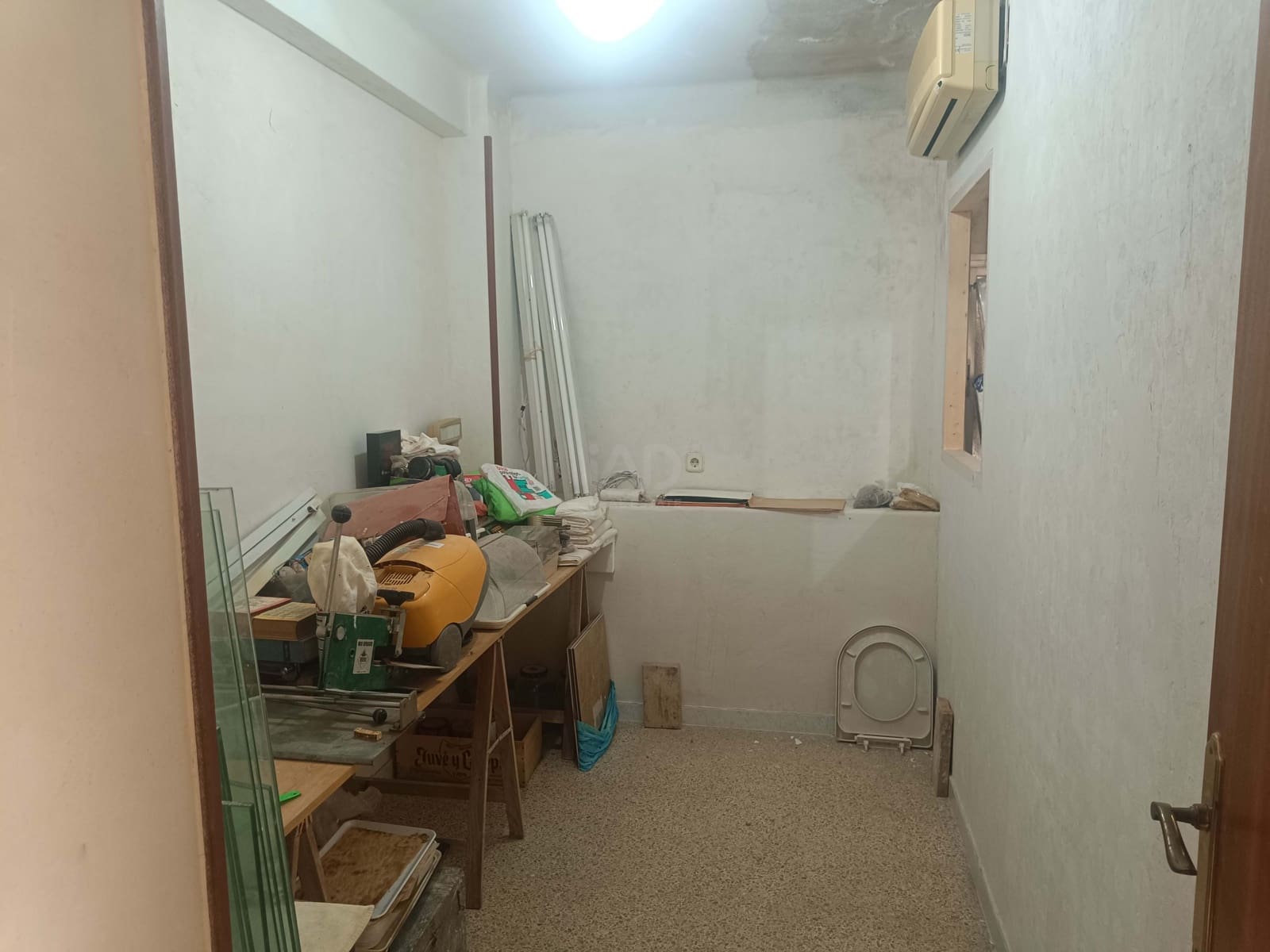 2 makuuhuone Kaupallinen myytävänä paikassa Barcelona kaupunki - 165 000 € (Ref: 9987643)