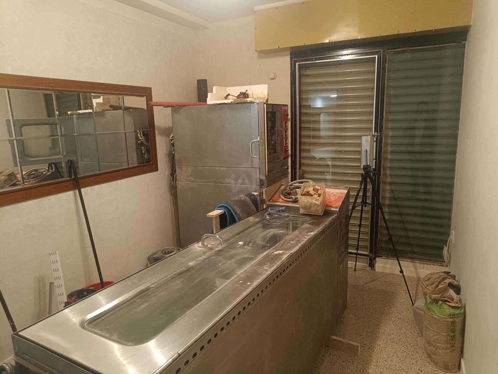2 makuuhuone Kaupallinen myytävänä paikassa Barcelona kaupunki - 165 000 € (Ref: 9987643)