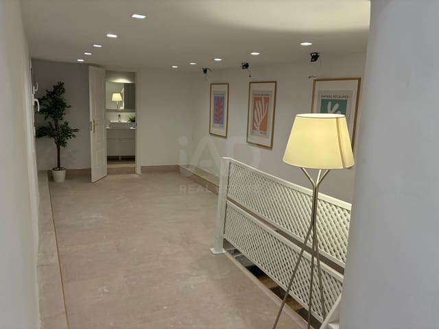 Local Comercial en Barcelona ciudad en venta - 234.900 € (Ref: 9987646)