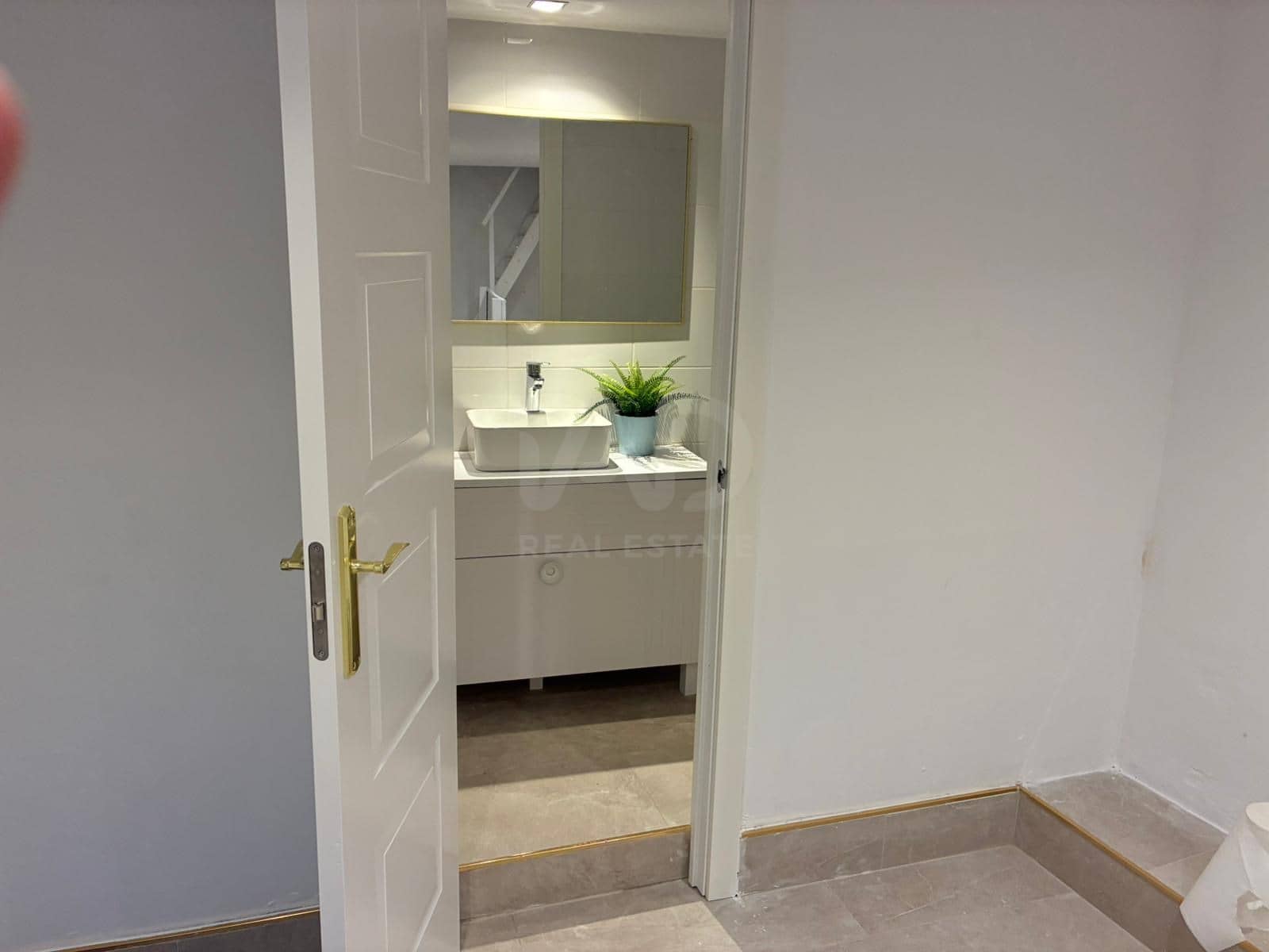 Gewerbe zu verkaufen in Barcelona Stadt - 234.900 € (Ref: 9987646)