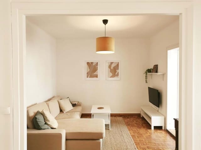 4 soveværelse Lejlighed til salg i Barcelona by - € 890.000 (Ref: 9987647)