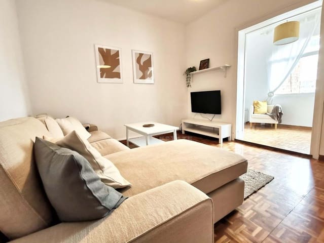 4 soveværelse Lejlighed til salg i Barcelona by - € 890.000 (Ref: 9987647)