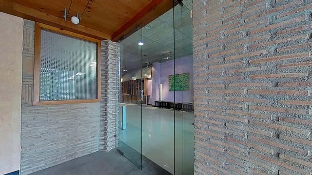 7 soverom Kommersiell til salgs i Onda med garasje - € 189 000 (Ref: 9987649)