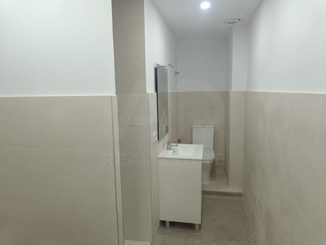 1 chambre Local Commercial à vendre à Barcelone ville - 82 500 € (Ref: 9987651)