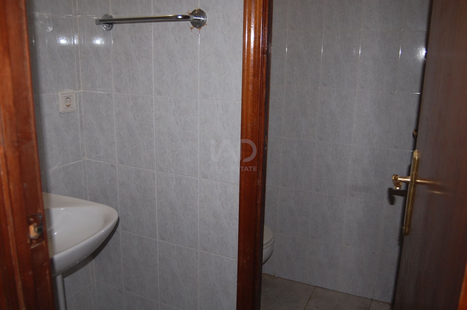 3 makuuhuone Kaupallinen myytävänä paikassa Madrid kaupunki - 276 800 € (Ref: 9987655)