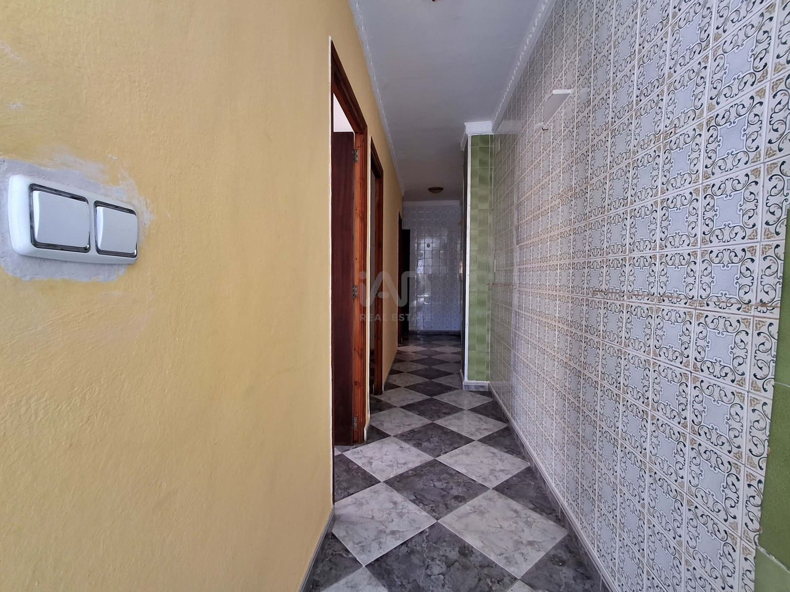 Chalet de 2 habitaciones en València ciudad en venta - 179.000 € (Ref: 9987657)