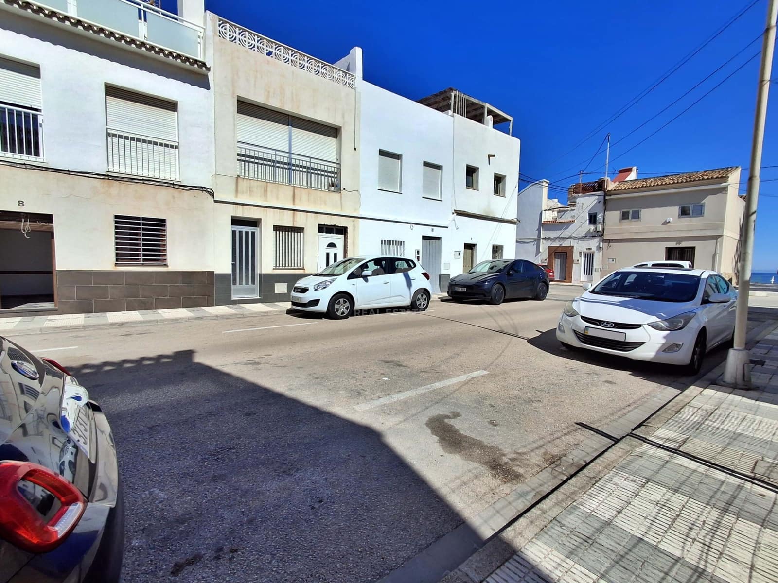 Chalet de 2 habitaciones en València ciudad en venta - 179.000 € (Ref: 9987657)