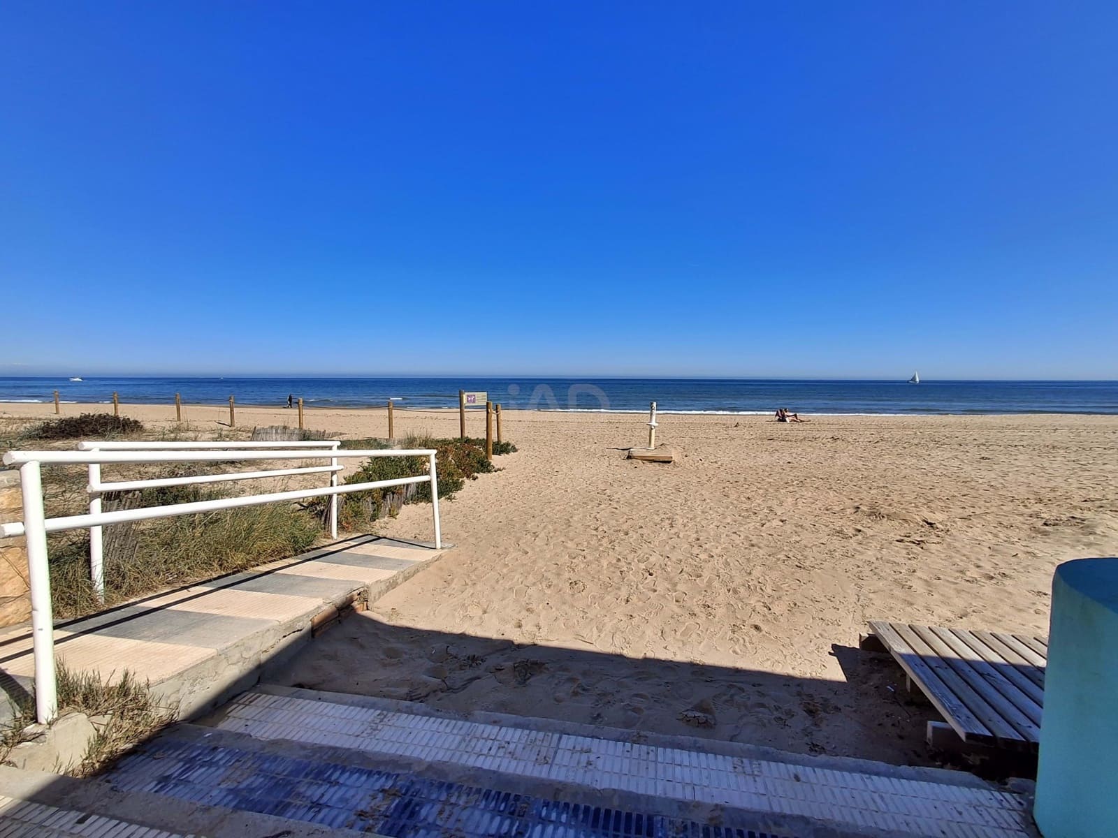 Chalet de 2 habitaciones en València ciudad en venta - 179.000 € (Ref: 9987657)
