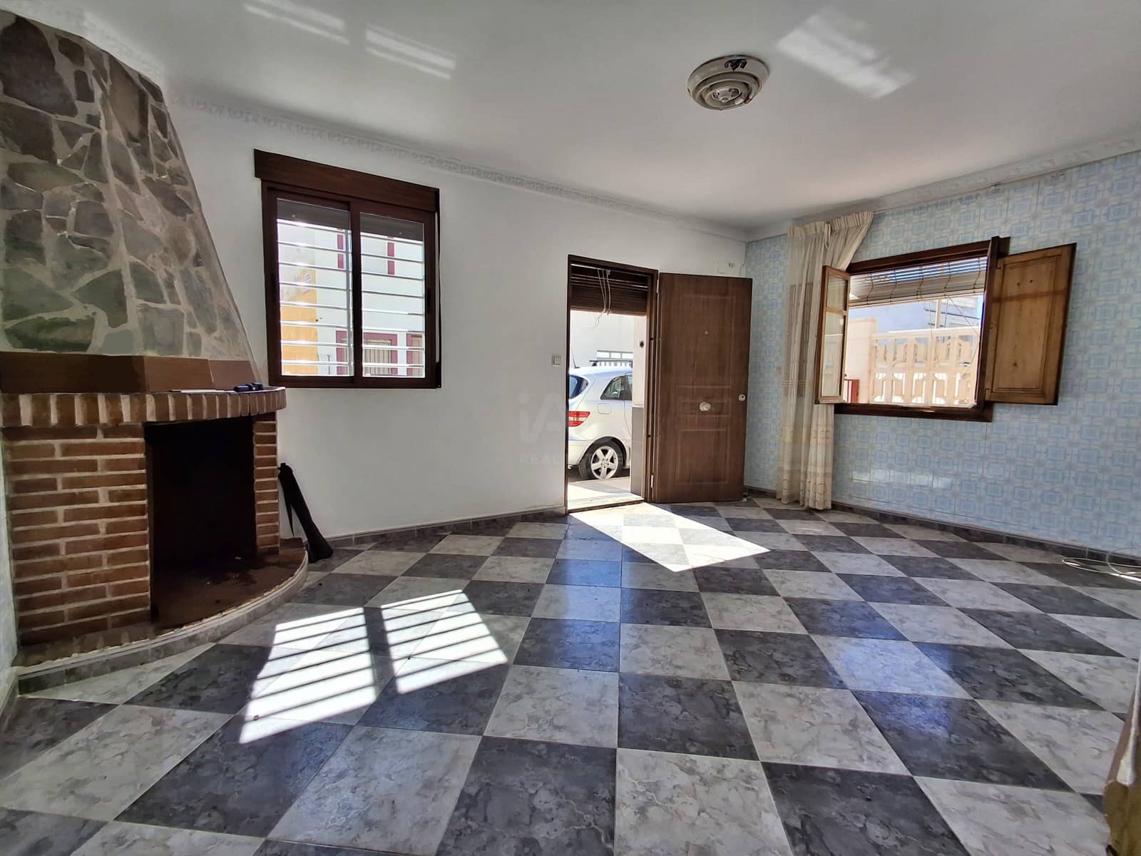Chalet de 2 habitaciones en València ciudad en venta - 179.000 € (Ref: 9987657)