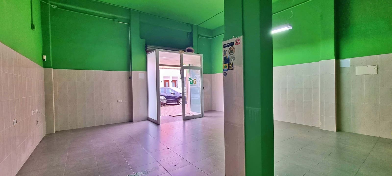 2 quarto Comercial para venda em Alicante cidade - 73 000 € (Ref: 9987658)