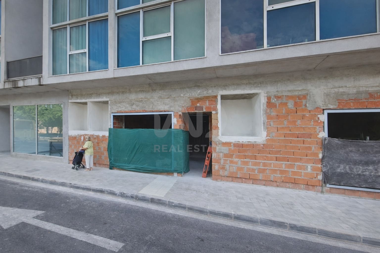 2 soverom Kommersiell til leie i Murcia by - € 1 450 (Ref: 9987659)